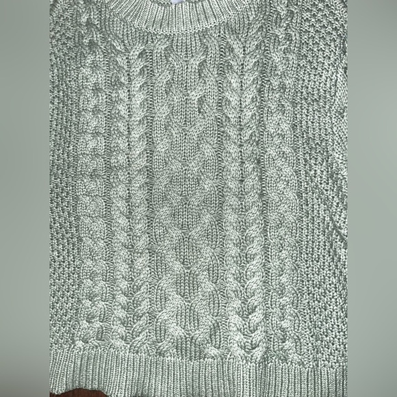 Aerie Green Long Sleeve Cable knit Cropped Sweater. Size Large - Picture 5 of 6